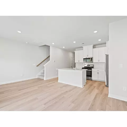 841 Ernest Ln, Lyman, SC 29365 photo 10