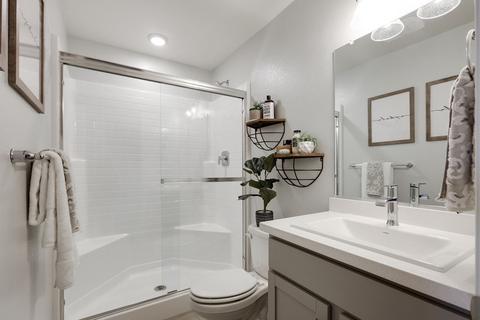 925 E Cameron Ave, Visalia, CA 93292 photo 25