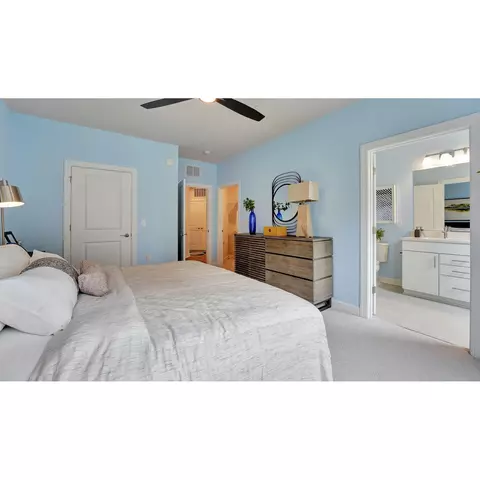 Bedroom - 21950 Garganey Ter UNIT 201, Ashburn, VA 20147 photo 5 of 7