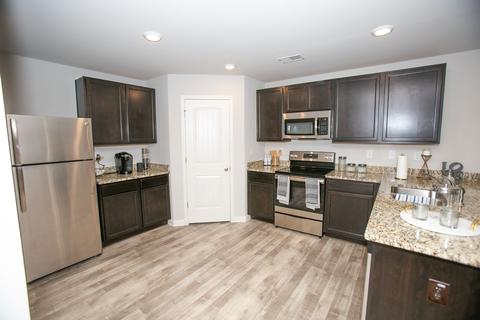429 Toronto Cir, Hampton, GA 30228 photo 17