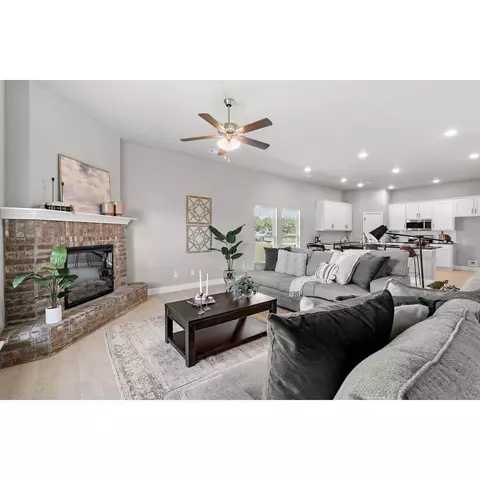 404 E 1st St, Webb City, MO 64870 photo 19