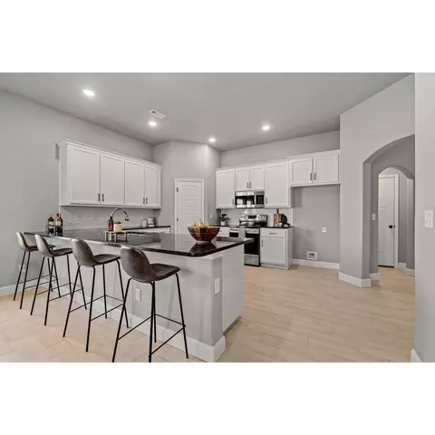 404 E 1st St, Webb City, MO 64870 photo 8