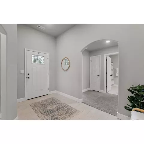 404 E 1st St, Webb City, MO 64870 photo 4