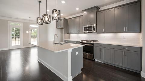 2550 Clairebrooke Bnd, Chamblee, GA 30341 photo 3