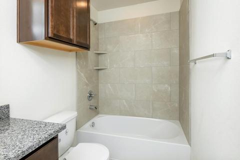 1304 Kingsgate Dr, Bryan, TX 77807 photo 63