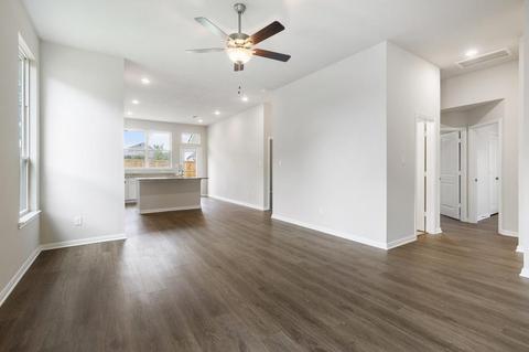 1304 Kingsgate Dr, Bryan, TX 77807 photo 14