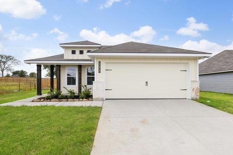 1304 Kingsgate Dr, Bryan, TX 77807 photo 1