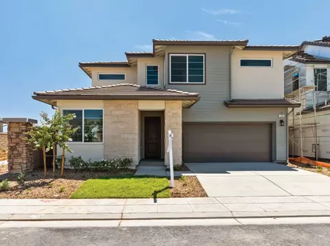 Exterior - 299 Peters Rd S, Madera, CA 93636 photo 1 of 9