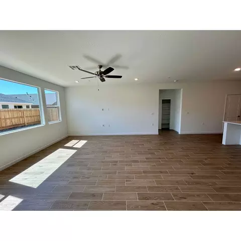 4064 Alamos Ave, Clovis, CA 93619 photo 3