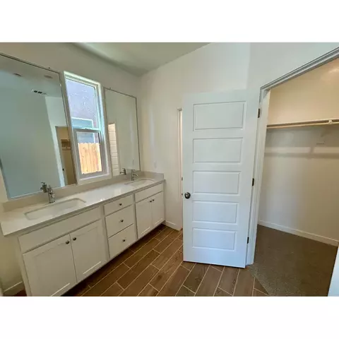 4064 Alamos Ave, Clovis, CA 93619 photo 6