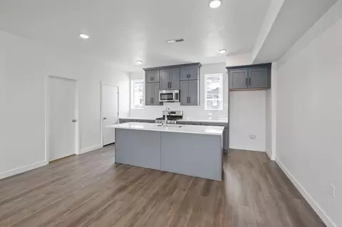 936 W Coalburn Way, Murray, UT 84123 photo 11