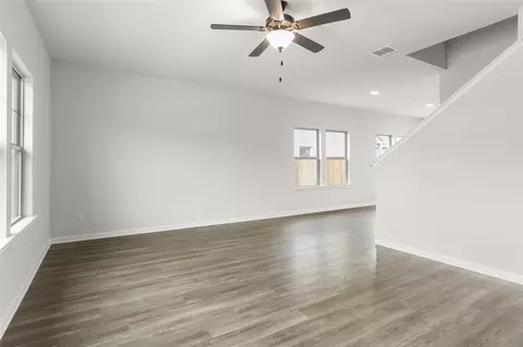 128 Pentro Path, Georgetown, TX 78626 photo 8