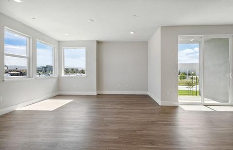 683 Sentinel Drive Model Buff, Alameda, CA 94501 photo 4