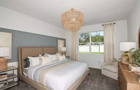 Bedroom - 9827 Crescent Moon Dr, Riverview, FL 33578 photo 1 of 2