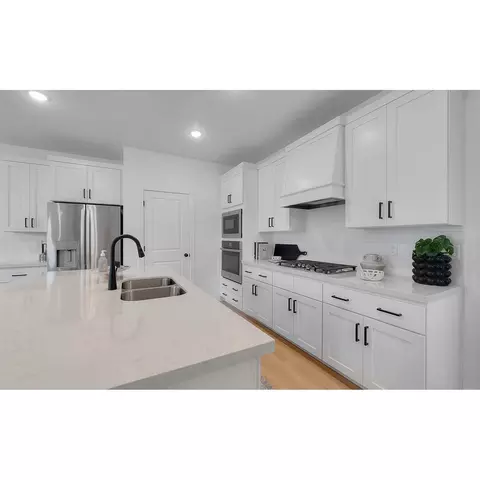 Kitchen - 65 S Lunar Way, Mapleton, UT 84664 photo 6 of 13