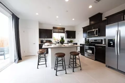 368 Thunder Rd S, Madera, CA 93636 photo 9