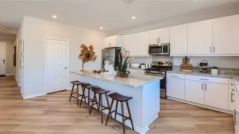 Kitchen - 1817 Ace St, Hemet, CA 92545 photo 5 of 5