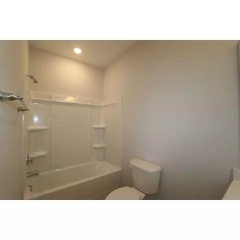 Bath - 1102 Harmony Trl, Durham, NC 27703 photo 17 of 18