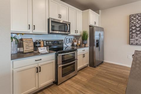 2296 Setting Sun Dr #7, Windsor, CO 80550 photo 14
