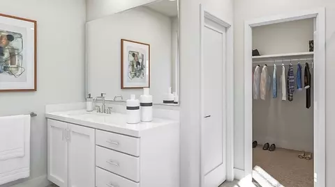 Bath - 7102 Moon Way, Tracy, CA 95377 photo 4 of 5