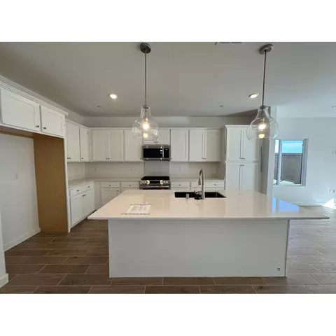 1268 Fruitwood Ave, Clovis, CA 93619 photo 3