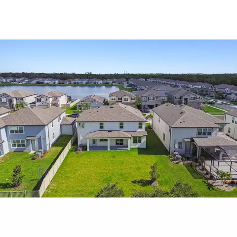View/Area - 5016 Bromeliad Ave, Wimauma, FL 33598 photo 1 of 4