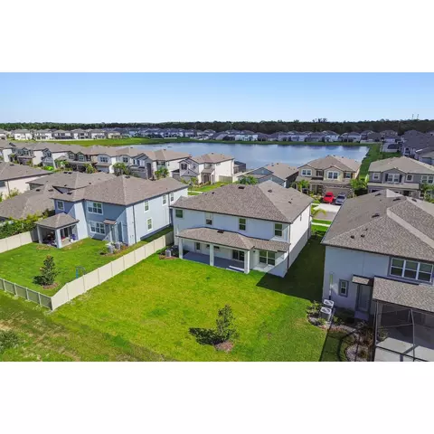 View/Area - 5016 Bromeliad Ave, Wimauma, FL 33598 photo 2 of 4