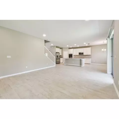Living - 5016 Bromeliad Ave, Wimauma, FL 33598 photo 4 of 6