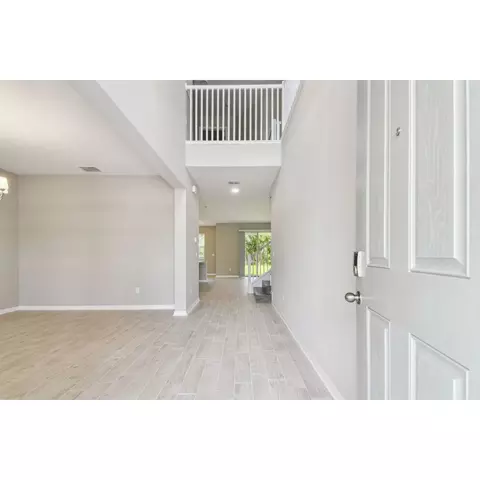 Entry Way - 5016 Bromeliad Ave, Wimauma, FL 33598 photo 1 of 4