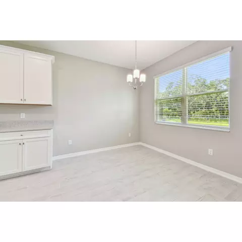 Dining - 5016 Bromeliad Ave, Wimauma, FL 33598 photo 1 of 2