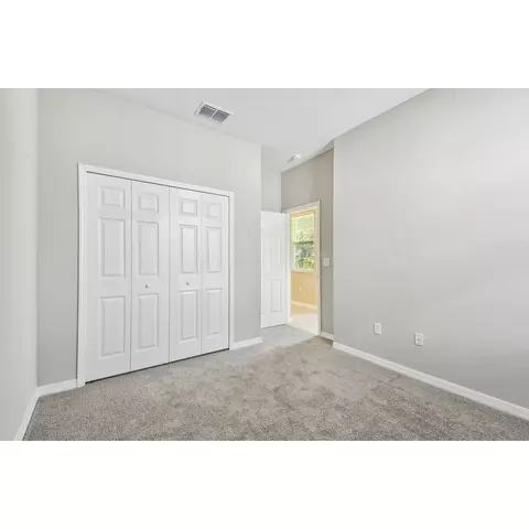 Bedroom - 5016 Bromeliad Ave, Wimauma, FL 33598 photo 1 of 5