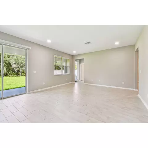 Living - 5016 Bromeliad Ave, Wimauma, FL 33598 photo 2 of 6