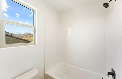 21696 Thomas Ct, Riverside, CA 92507 photo 33
