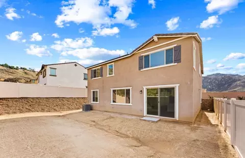 21696 Thomas Ct, Riverside, CA 92507 photo 4