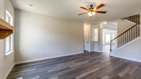 380 Traditions Ln, Hampton, GA 30228 photo 4