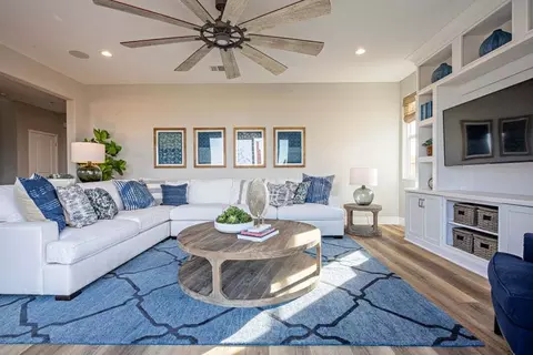 Living - 496 Thunder Rd S, Madera, CA 93636 photo 1 of 3