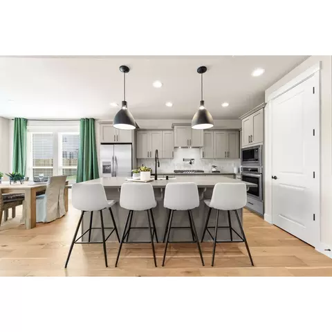 Kitchen - 41545 Metolius Ave, Sandy, OR 97055 photo 10 of 12