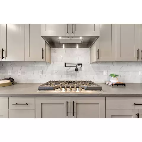 Kitchen - 41545 Metolius Ave, Sandy, OR 97055 photo 3 of 12
