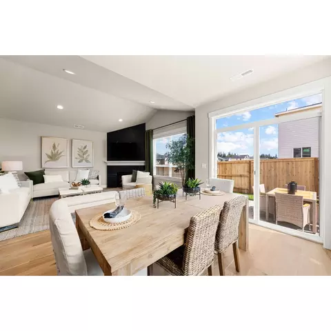Dining - 41545 Metolius Ave, Sandy, OR 97055 photo 1 of 4