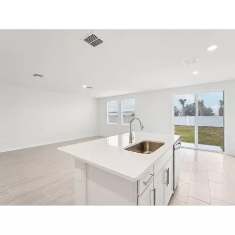 2125 Rosewood Dr, Bartow, FL 33830 photo 5