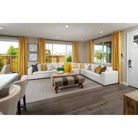 2534 Cyan Dr, Fairfield, CA 94533 photo 3