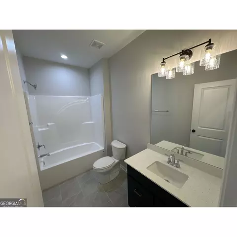315 E River Cane, Perry, GA 31069 photo 3