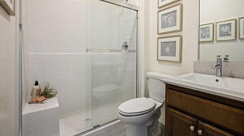 127 E Taylor Ave, Visalia, CA 93291 photo 8