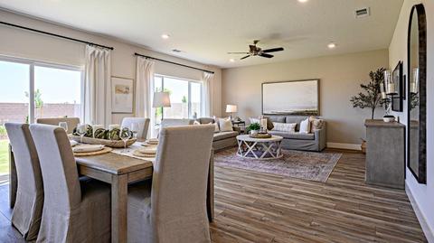 127 E Taylor Ave, Visalia, CA 93291 photo 14
