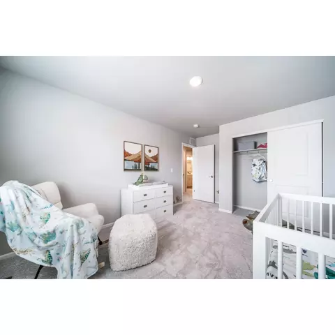 22202 E 38th Pl, Aurora, CO 80019 photo 8