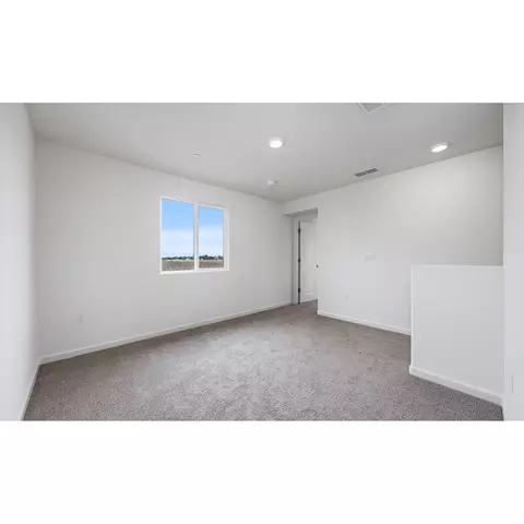 1426 W Clara Ave, Fowler, CA 93625 photo 29