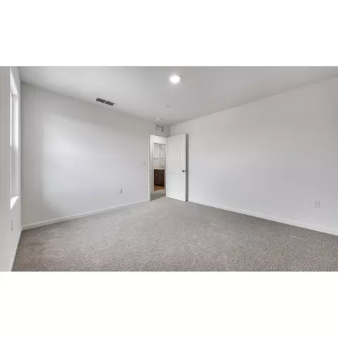 1426 W Clara Ave, Fowler, CA 93625 photo 24