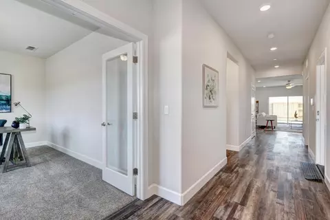 913 Hogan Rd, Galt, CA 95632 photo 5