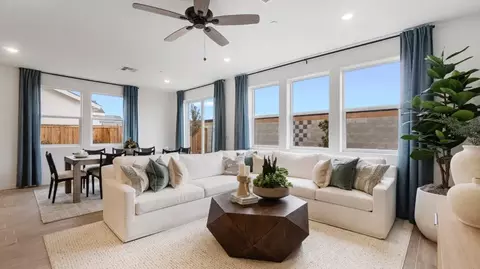 Other - 901 Plum Tree Ave, Clovis, CA 93619 photo 2 of 6