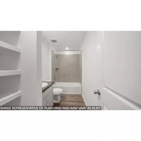 Bath - 23926 Rambling Rose Ct, Spring, TX 77373 photo 2 of 3